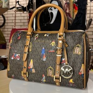 Michael Kors Med. Bedford Jet Set Girls Bag 11.25” W X 8.75” H X 6.25” D